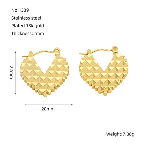 1 pair simple style geometric heart shape polishing plating stainless steel 18k gold plated hoop earrings