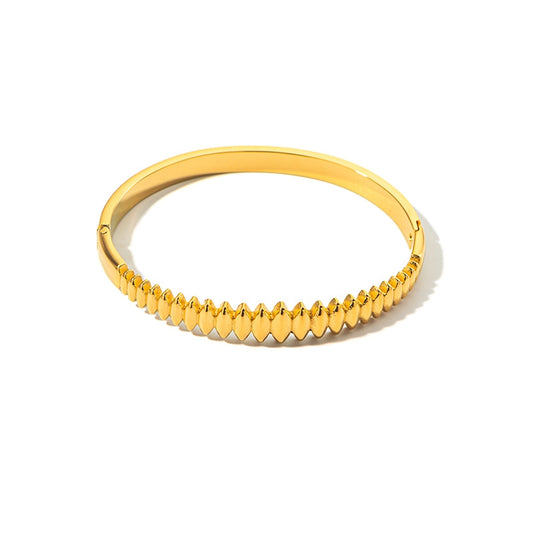 Vintage Style Classic Style Solid Color 304 Stainless Steel 18K Gold Plated Bangle In Bulk