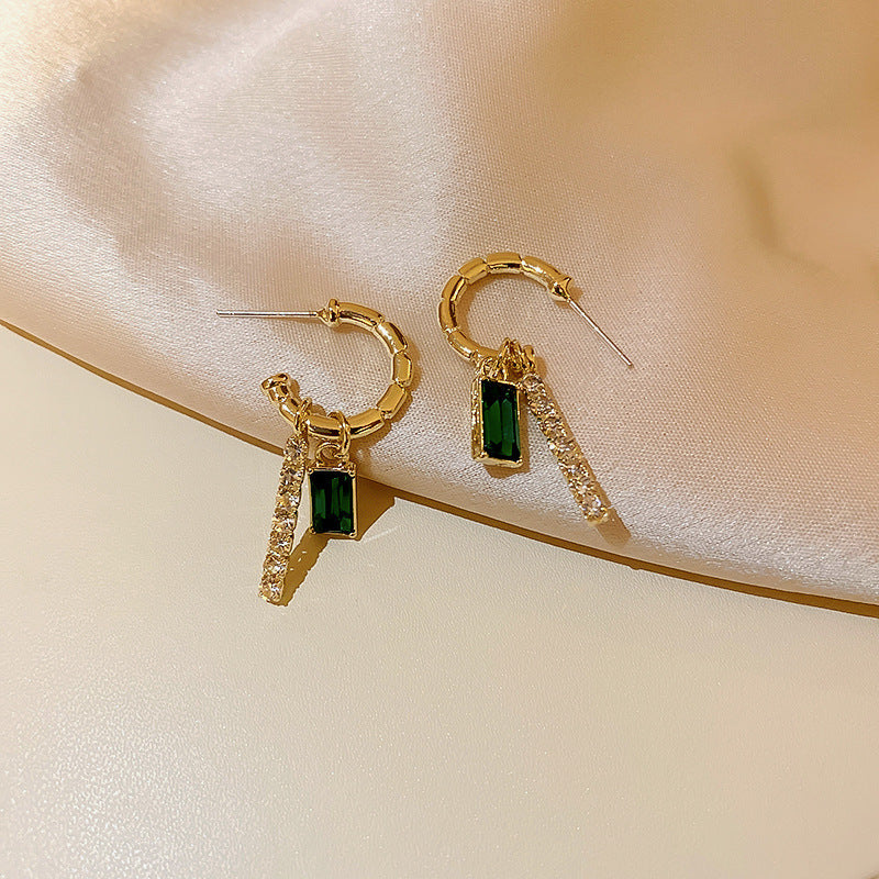 Fashion simple inlaid green zircon earrings